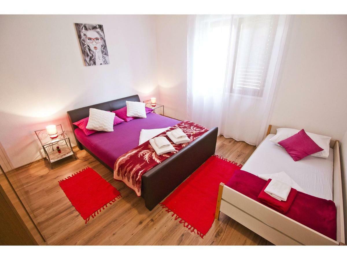 Apartment Josip Podstrana Exteriör bild