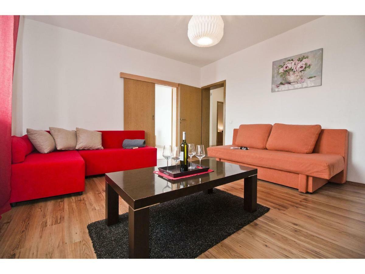 Apartment Josip Podstrana Exteriör bild
