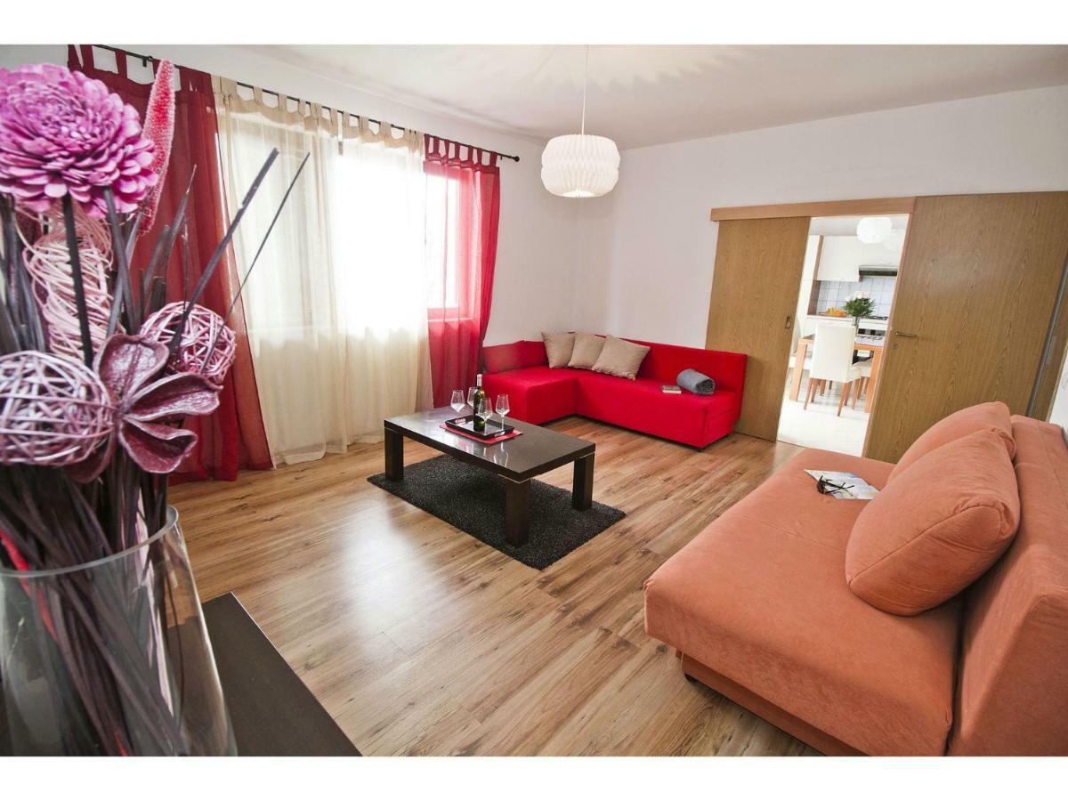 Apartment Josip Podstrana Exteriör bild