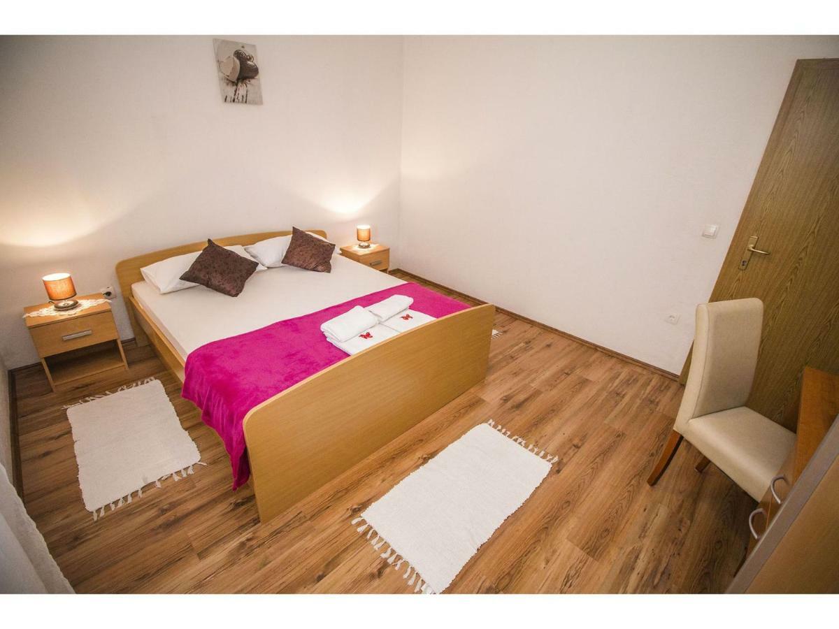 Apartment Josip Podstrana Exteriör bild